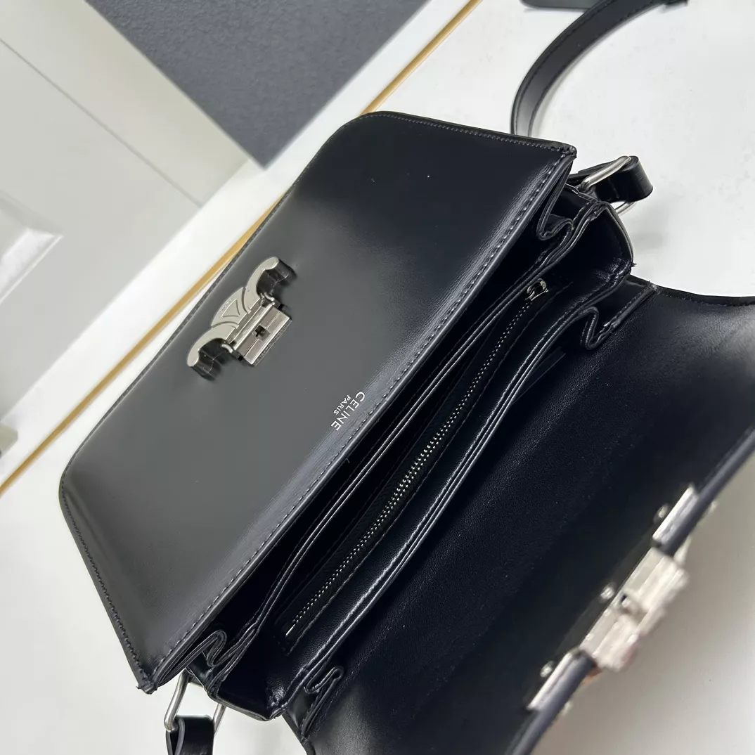 Popular 8021 Celine AAA Quality Messenger Bags For Women