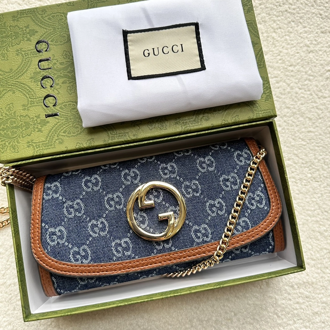 Popular 8165 Gucci AAA Quality Messenger Bags For Women