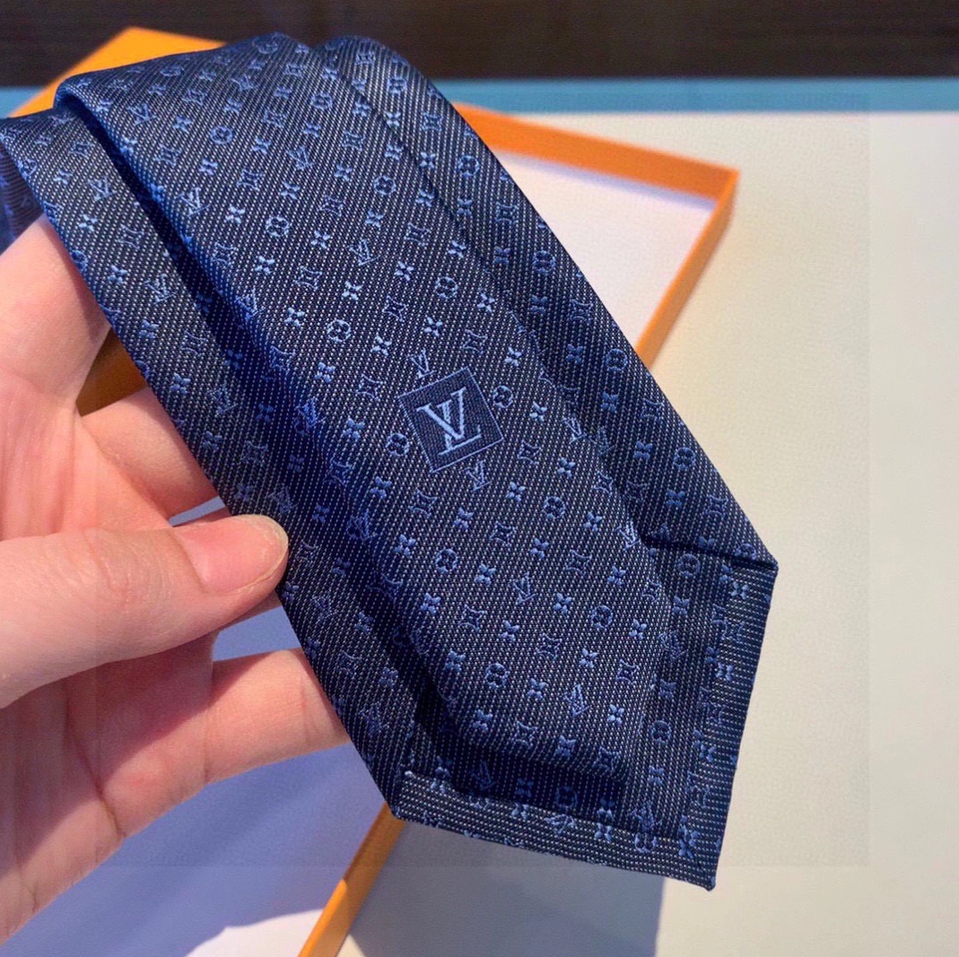 Popular 8297 Louis Vuitton LV Necktie For Men