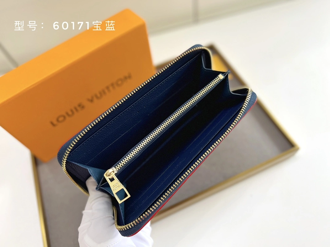 Popular 8304 Louis Vuitton LV Wallets For Women