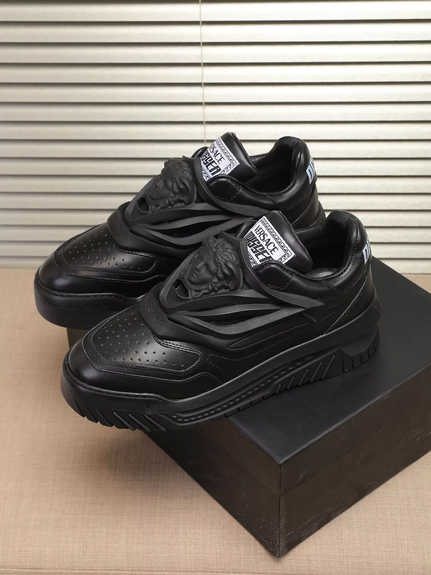 Popular 8305 Versace Casual Shoes For Men