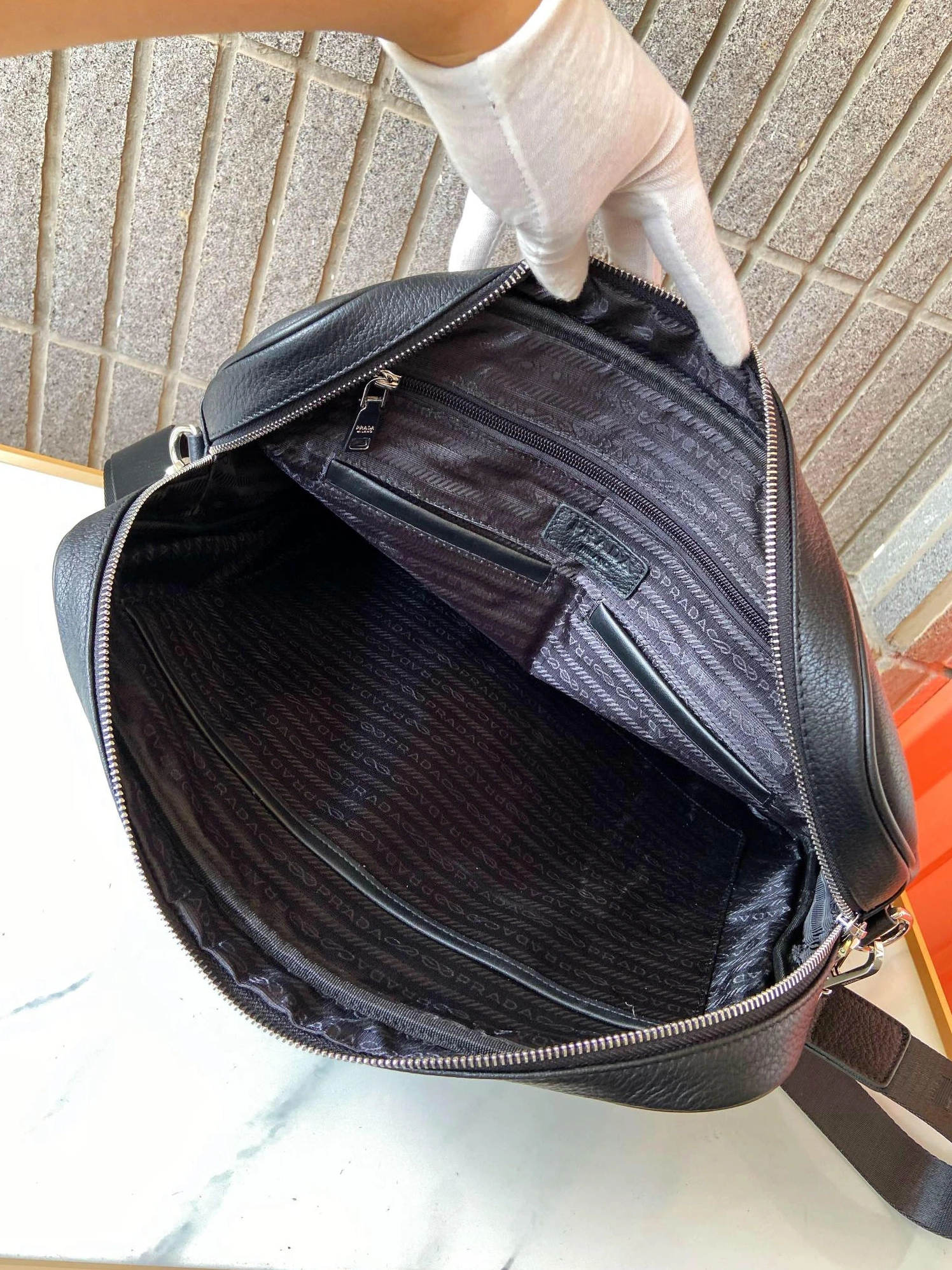 Popular 8312 Prada AAA Man Handbags