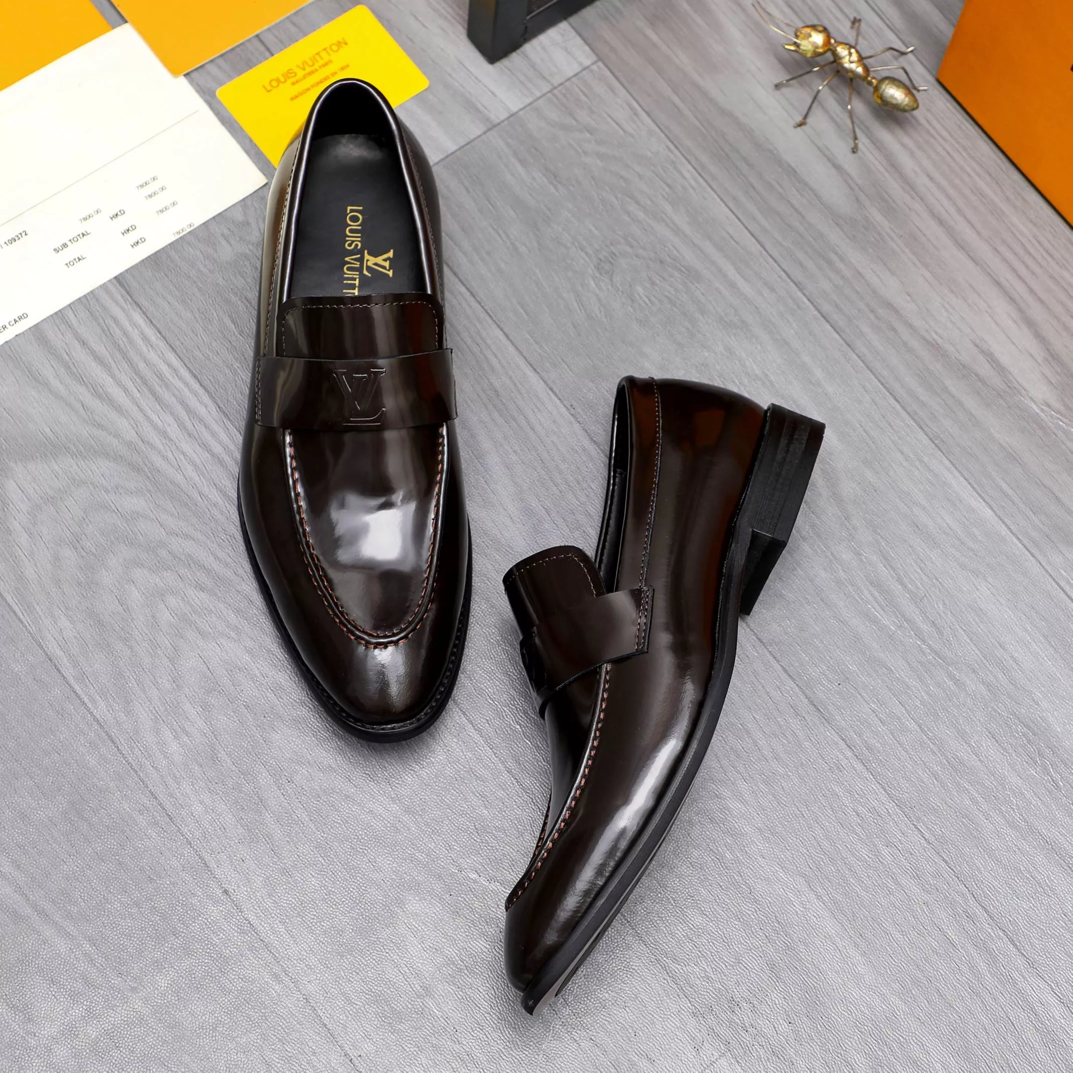 Popular 8405 Louis Vuitton LV Oxfords Shoes For Men
