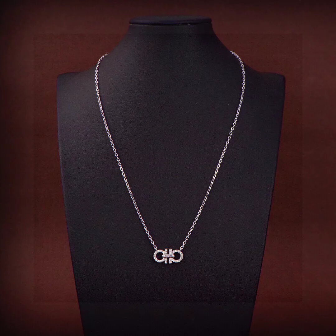 Popular 852 Salvatore Ferragamo Necklaces