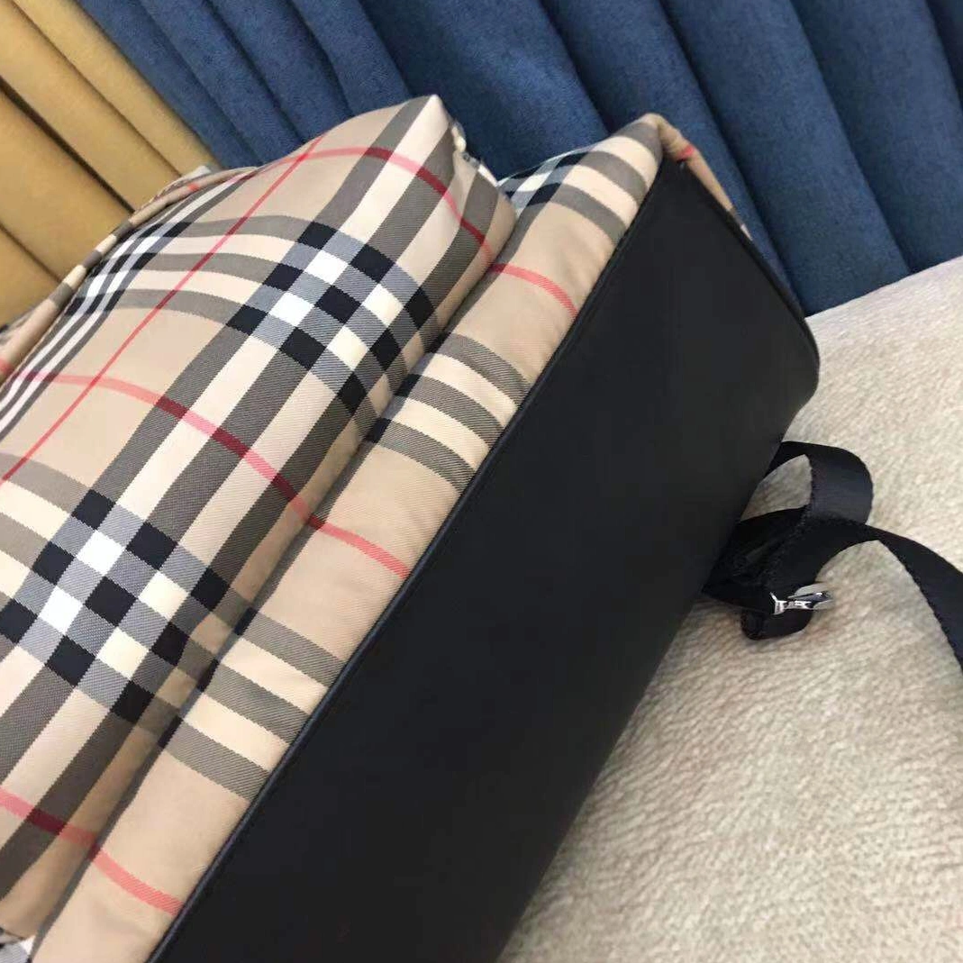 Popular 8580 Burberry AAA Man Backpacks