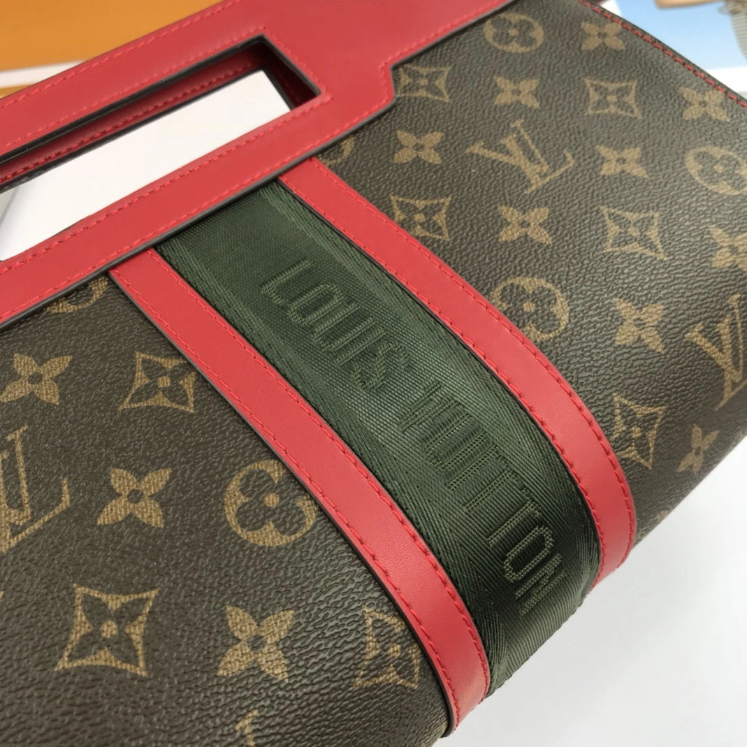 Popular 8667 Louis Vuitton AAA Quality Messenger Bags For Women