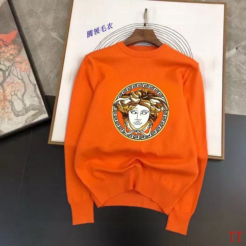 Popular 8752 Versace Sweaters Long Sleeved For Men