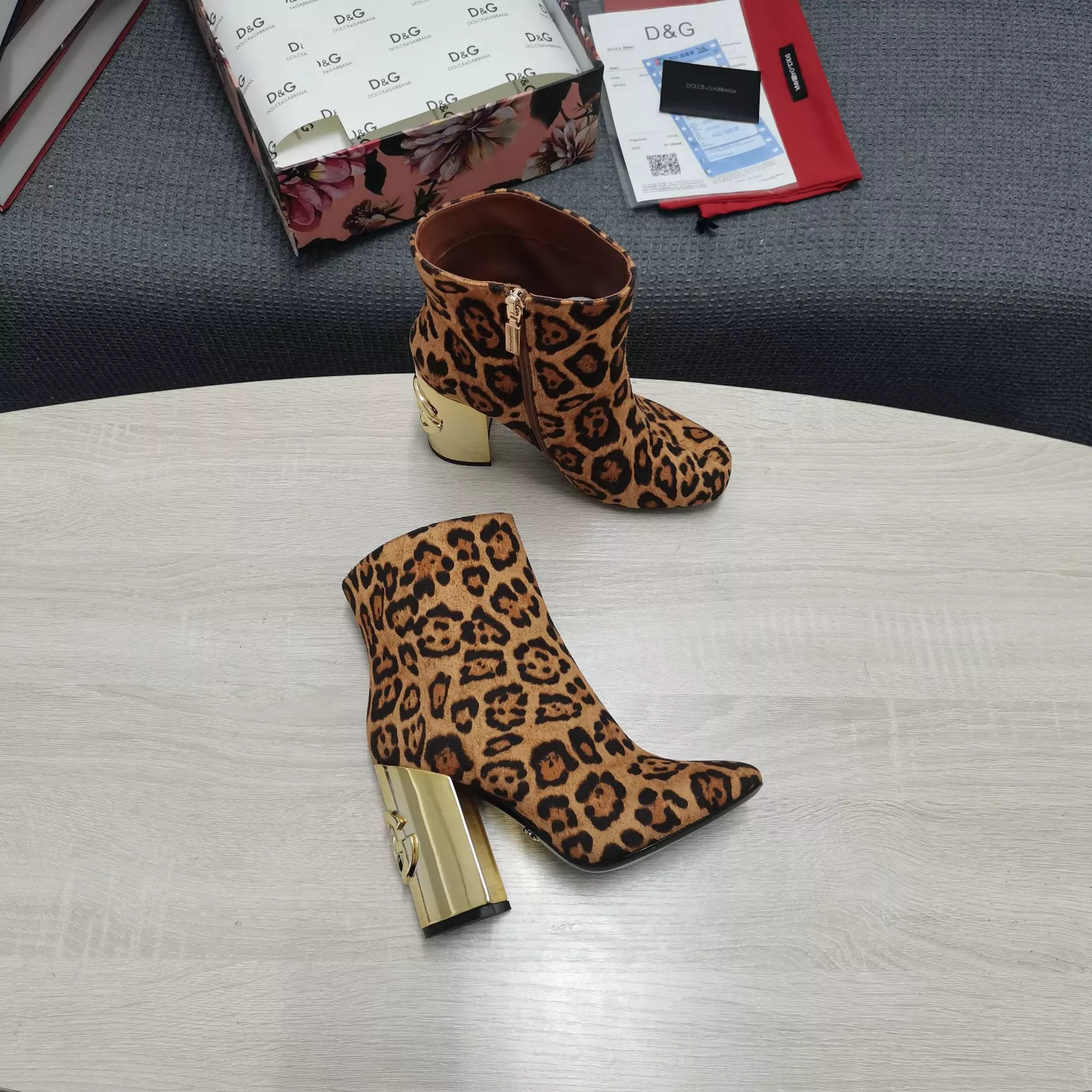 Popular 8903 Dolce & Gabbana D&G Boots For Women