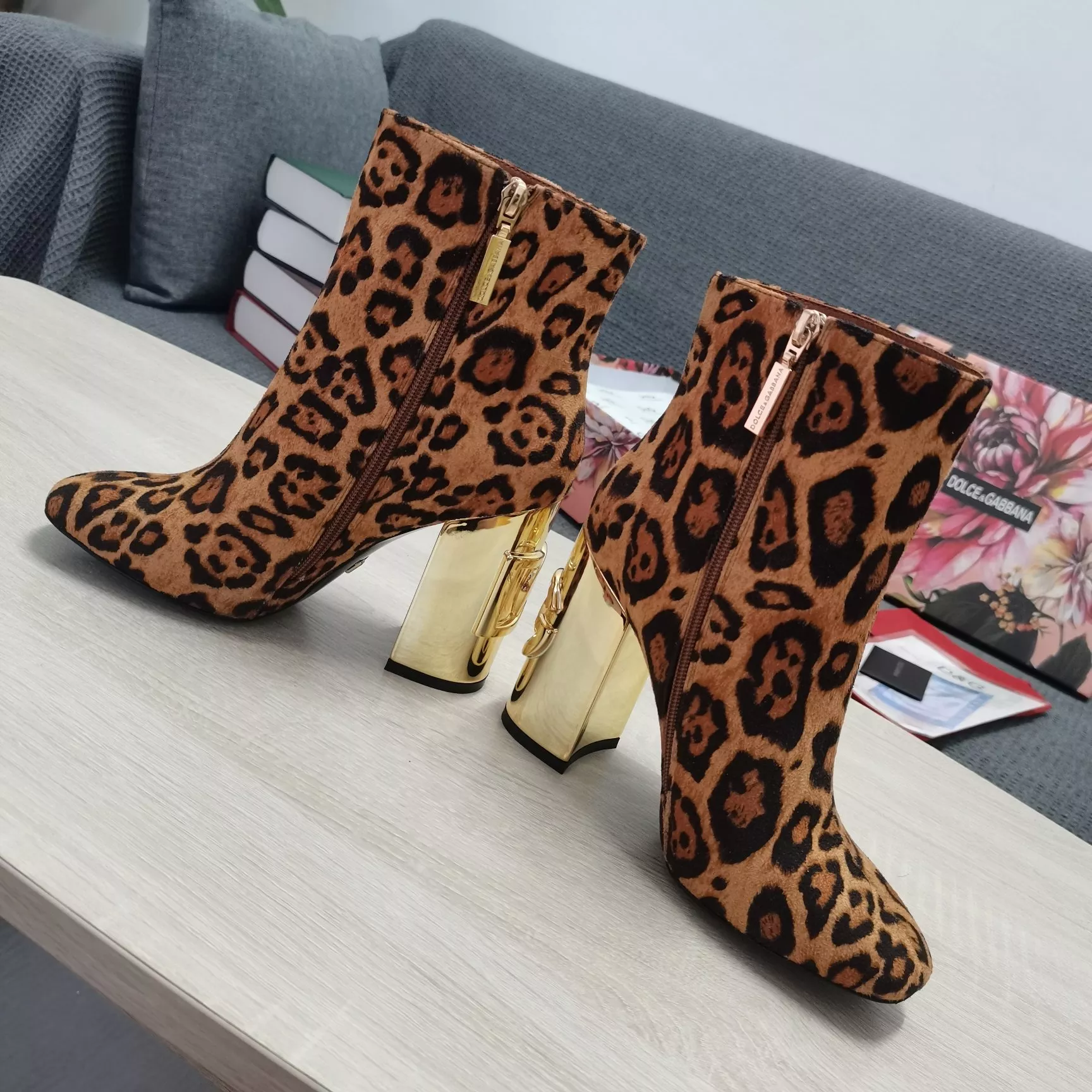 Popular 8903 Dolce & Gabbana D&G Boots For Women