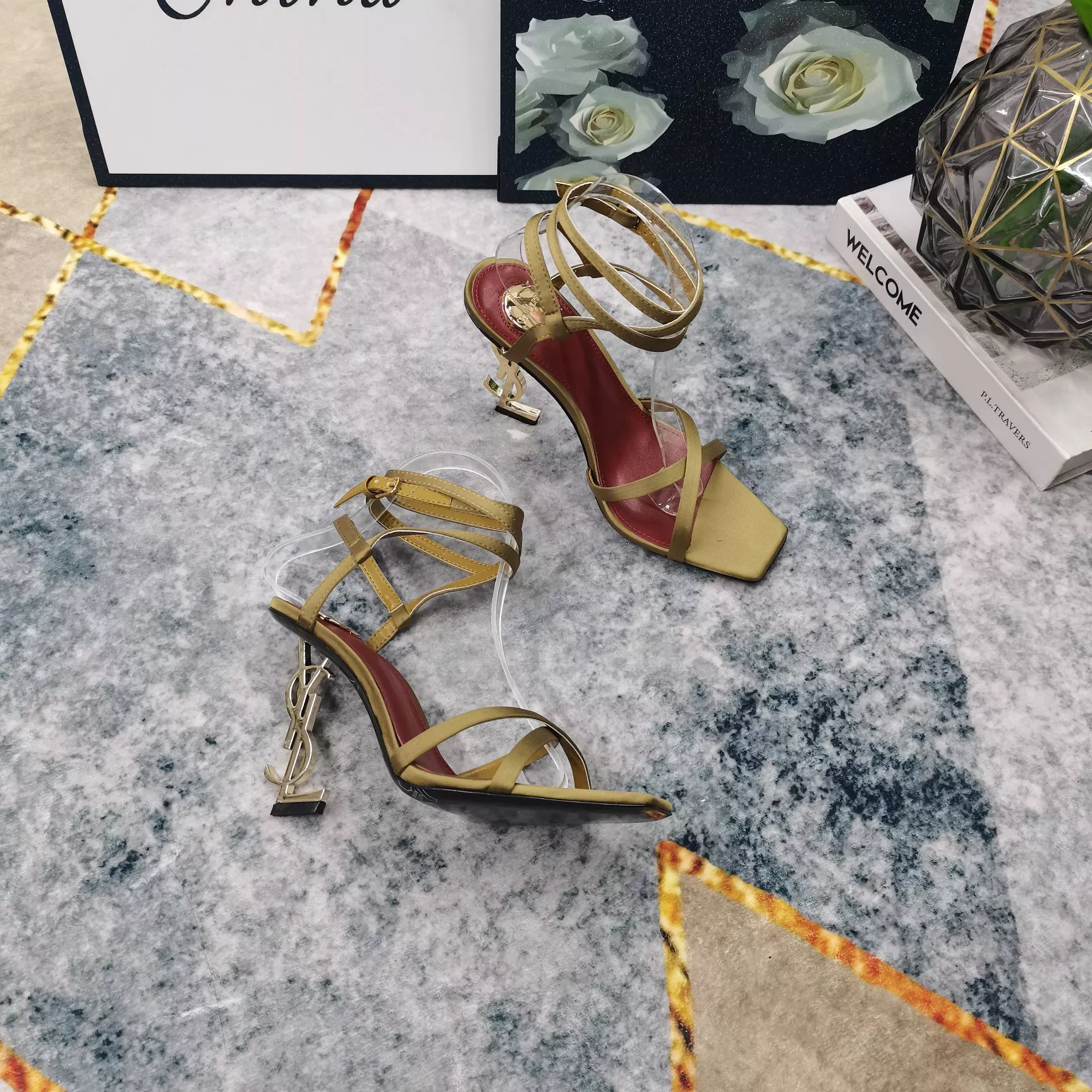 Popular 9175 Yves Saint Laurent YSL Sandal For Women