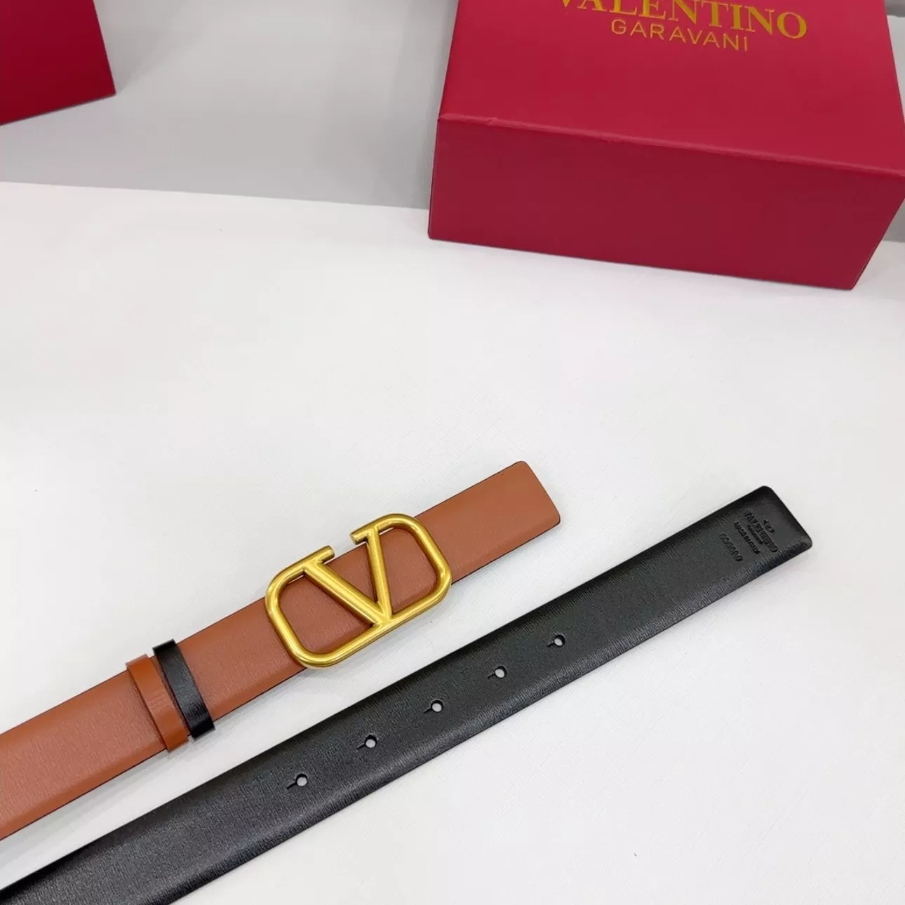 Popular 9268 Valentino AAA Quality Belts In 3.0cm For Women