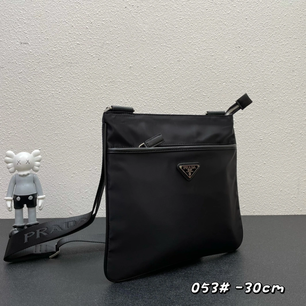 Popular 9504 Prada AAA Quality Messenger Bags For Unisex