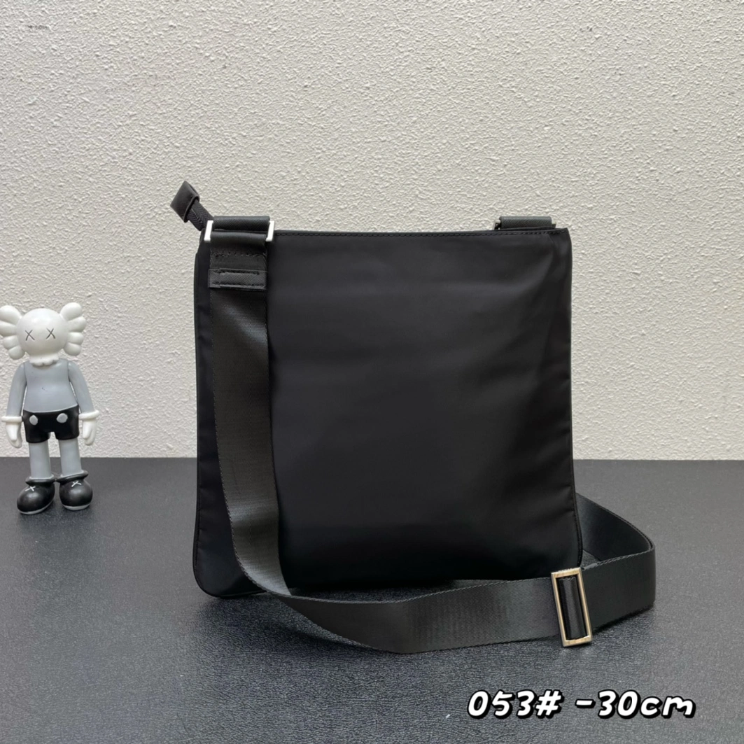 Popular 9504 Prada AAA Quality Messenger Bags For Unisex