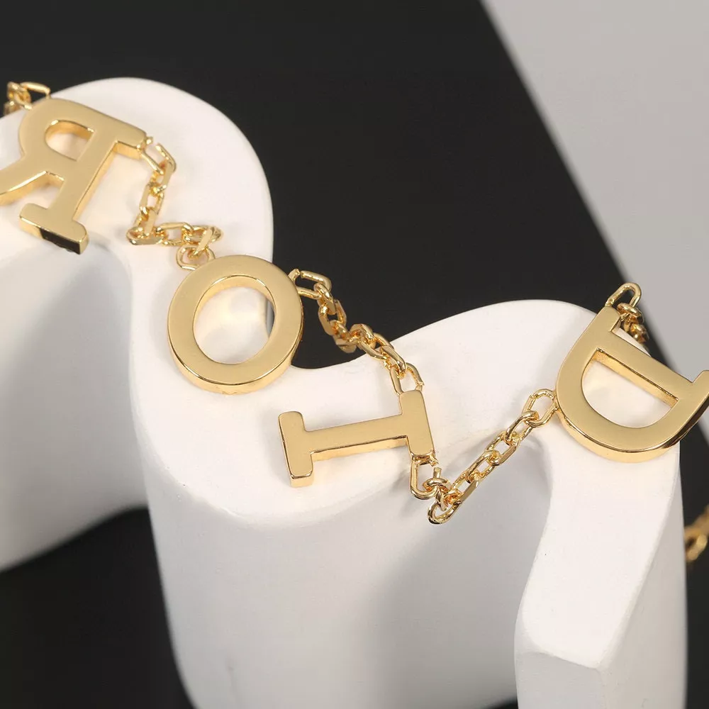 Popular 9669 Christian Dior Jewelry Set For Women