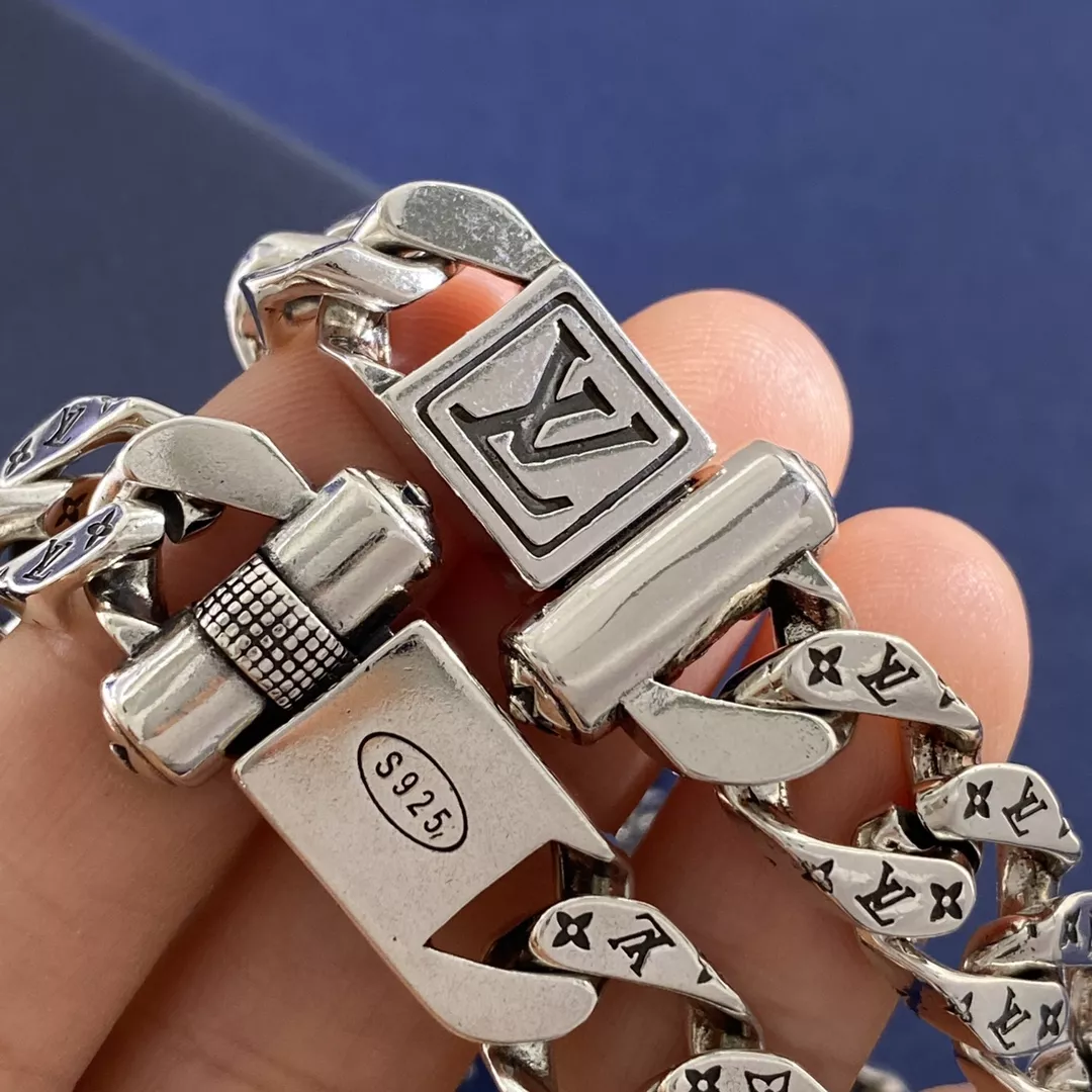 Popular 9941 Louis Vuitton LV Jewelry Set