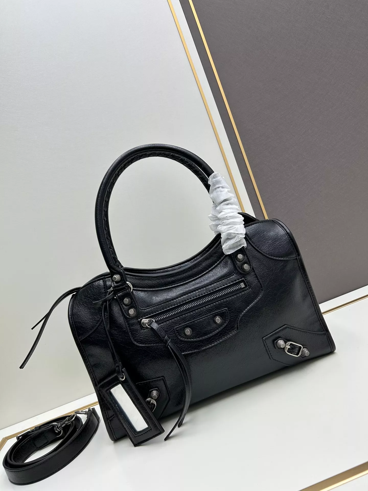 Practical 1433 Balenciaga AAA Quality Handbags For Women