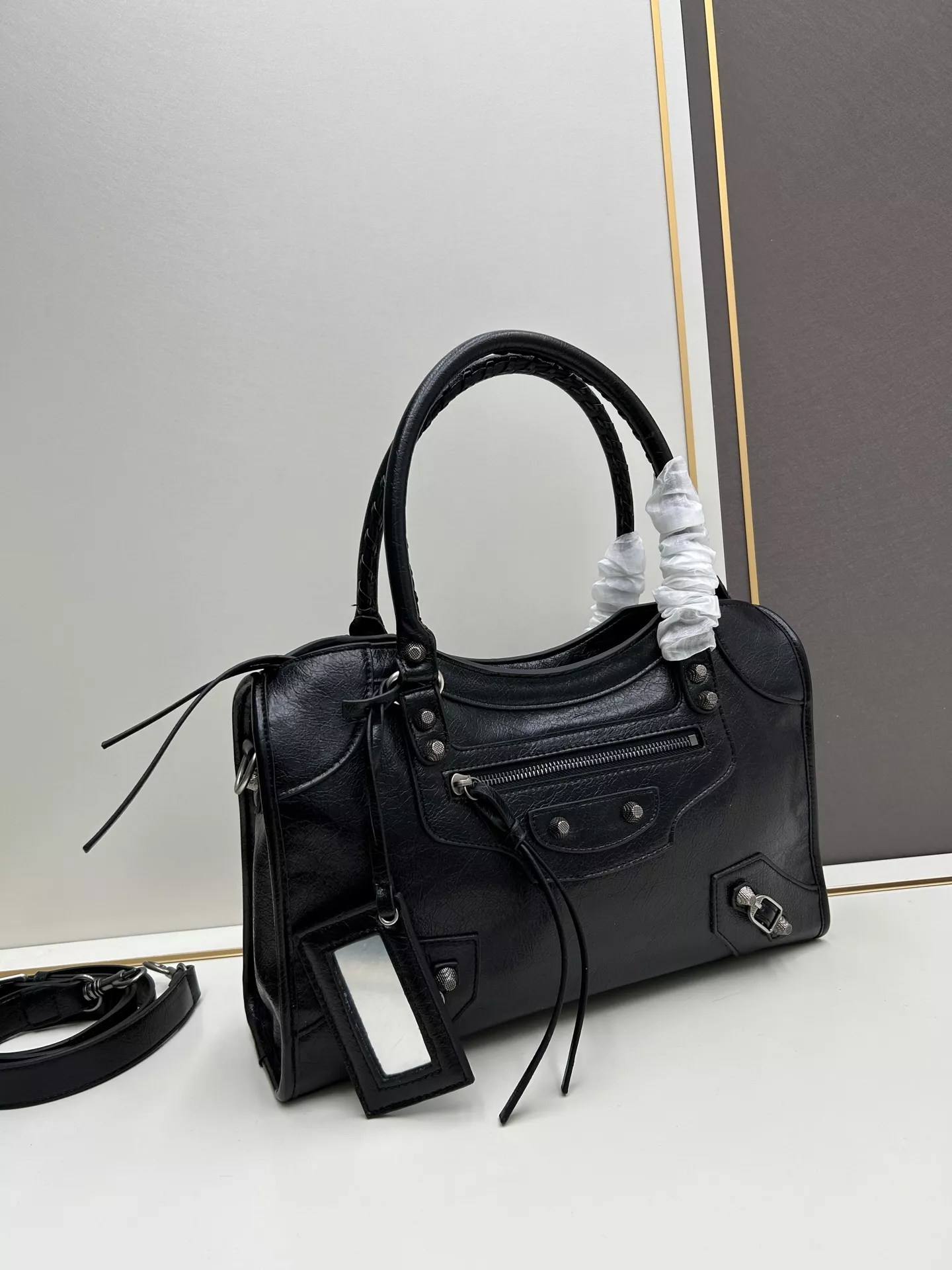 Practical 1433 Balenciaga AAA Quality Handbags For Women