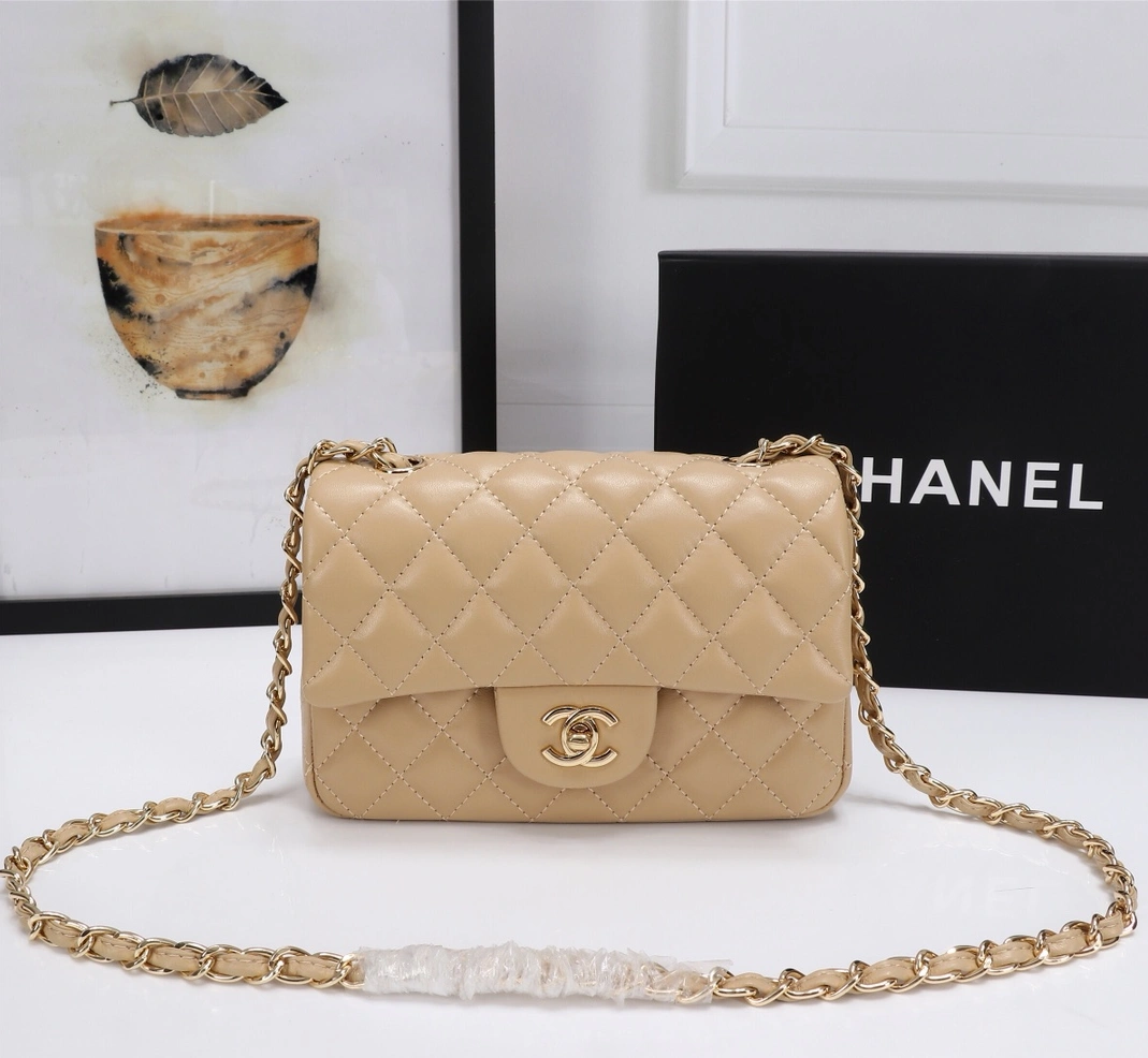 Practical 1529 Chanel AAA Quality Messenger Bags For Women