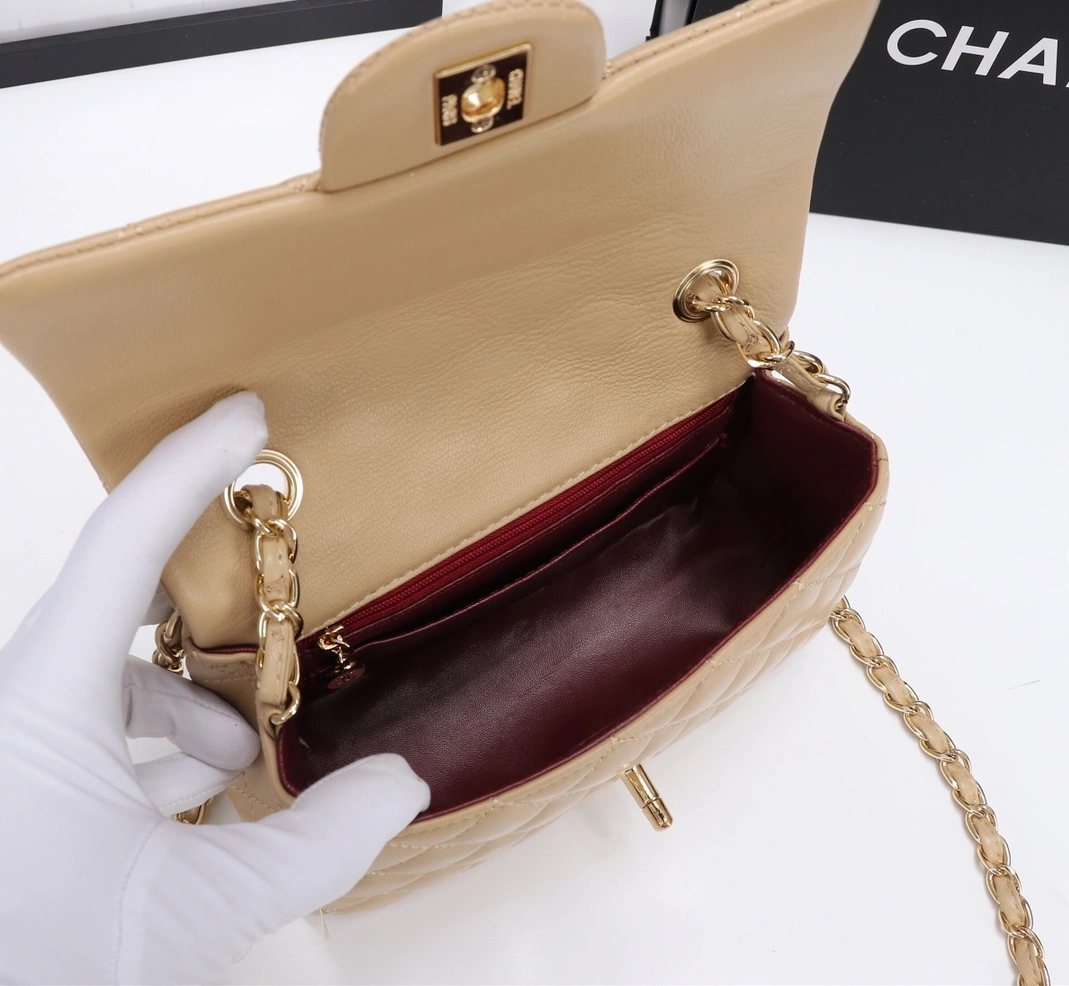 Practical 1529 Chanel AAA Quality Messenger Bags For Women