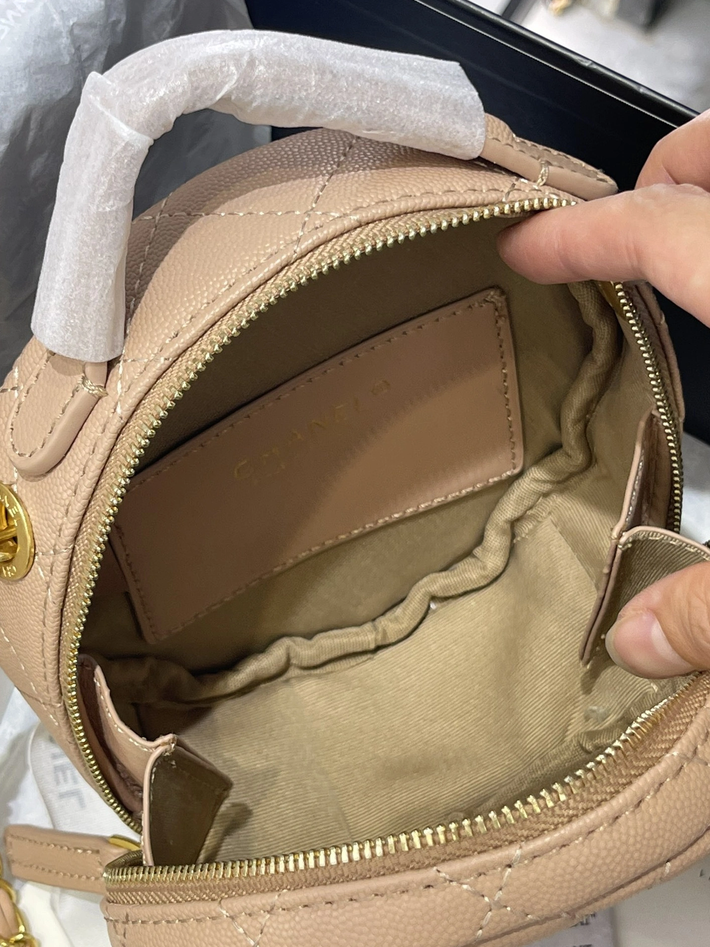 Practical 1826 Chanel AAA Quality Messenger Bags For Women