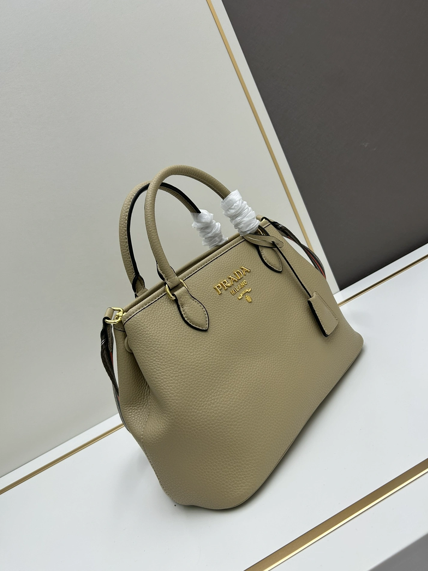 Practical 1889 Prada AAA Quality Handbags For Women