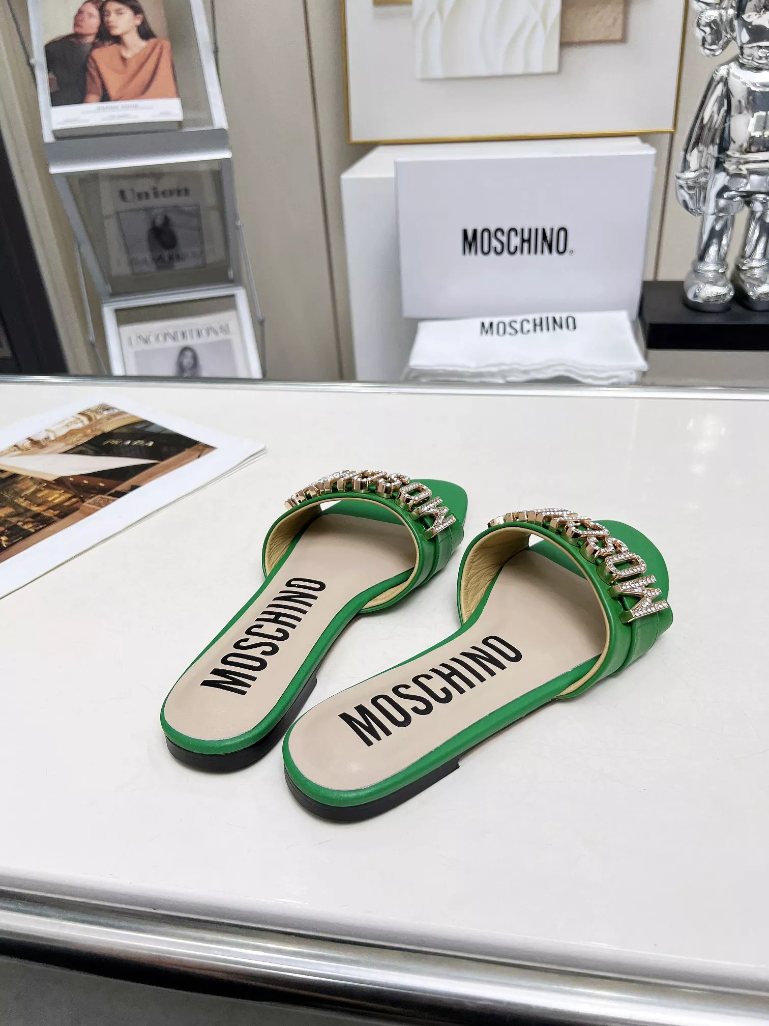 Practical 2013 Moschino Slippers For Women