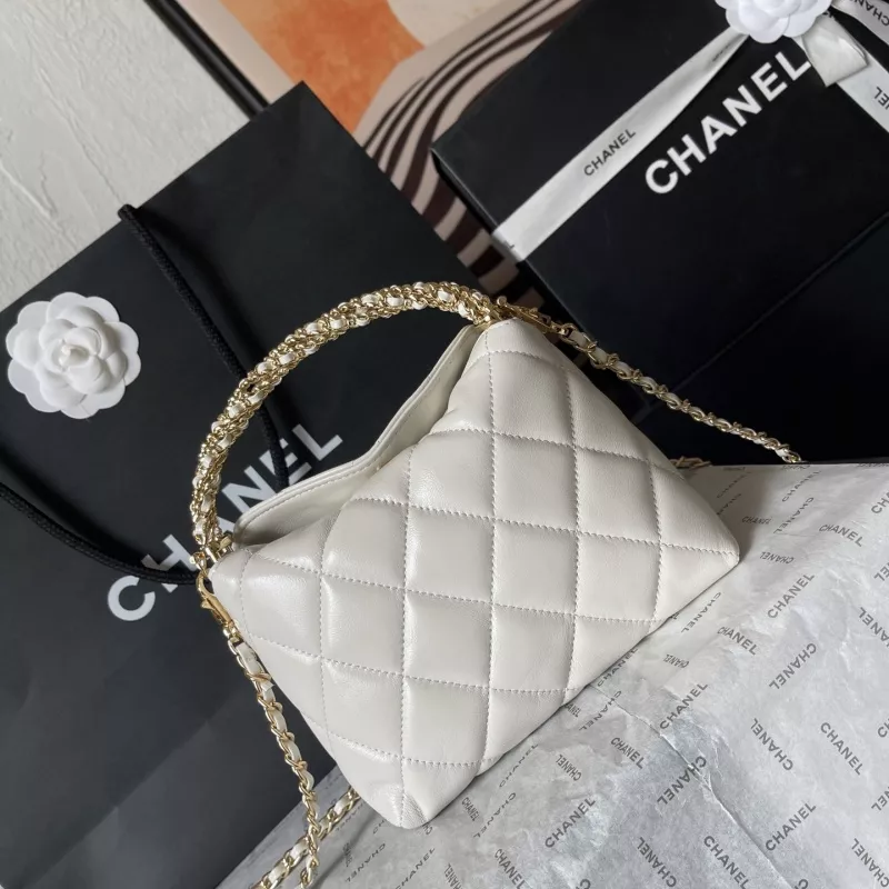 Practical 2116 Chanel AAA Quality Messenger Bags For Women