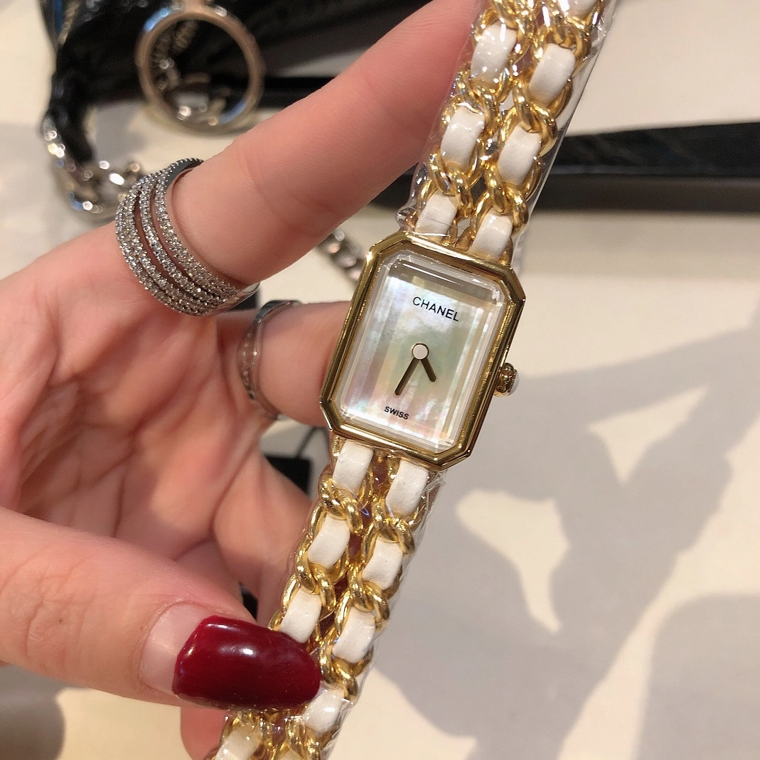 Practical 2135 Chanel Watches For Women