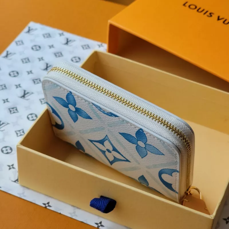 Practical 2219 Louis Vuitton AAA Quality Card Case