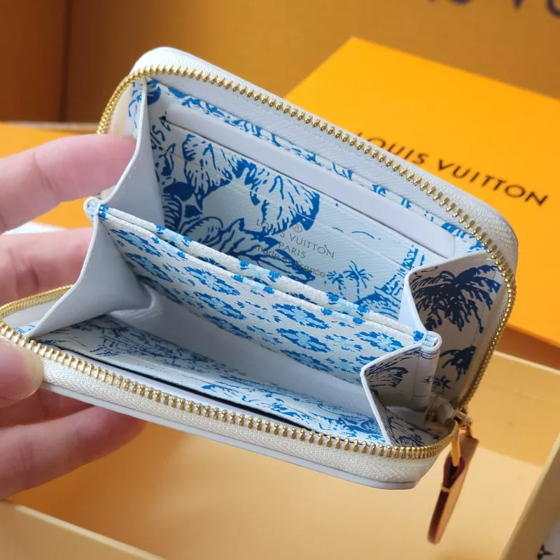 Practical 2219 Louis Vuitton AAA Quality Card Case