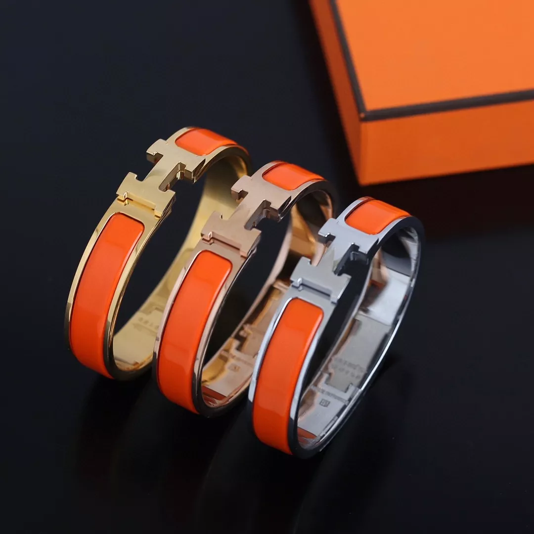 Practical 2379 Hermes Bracelets