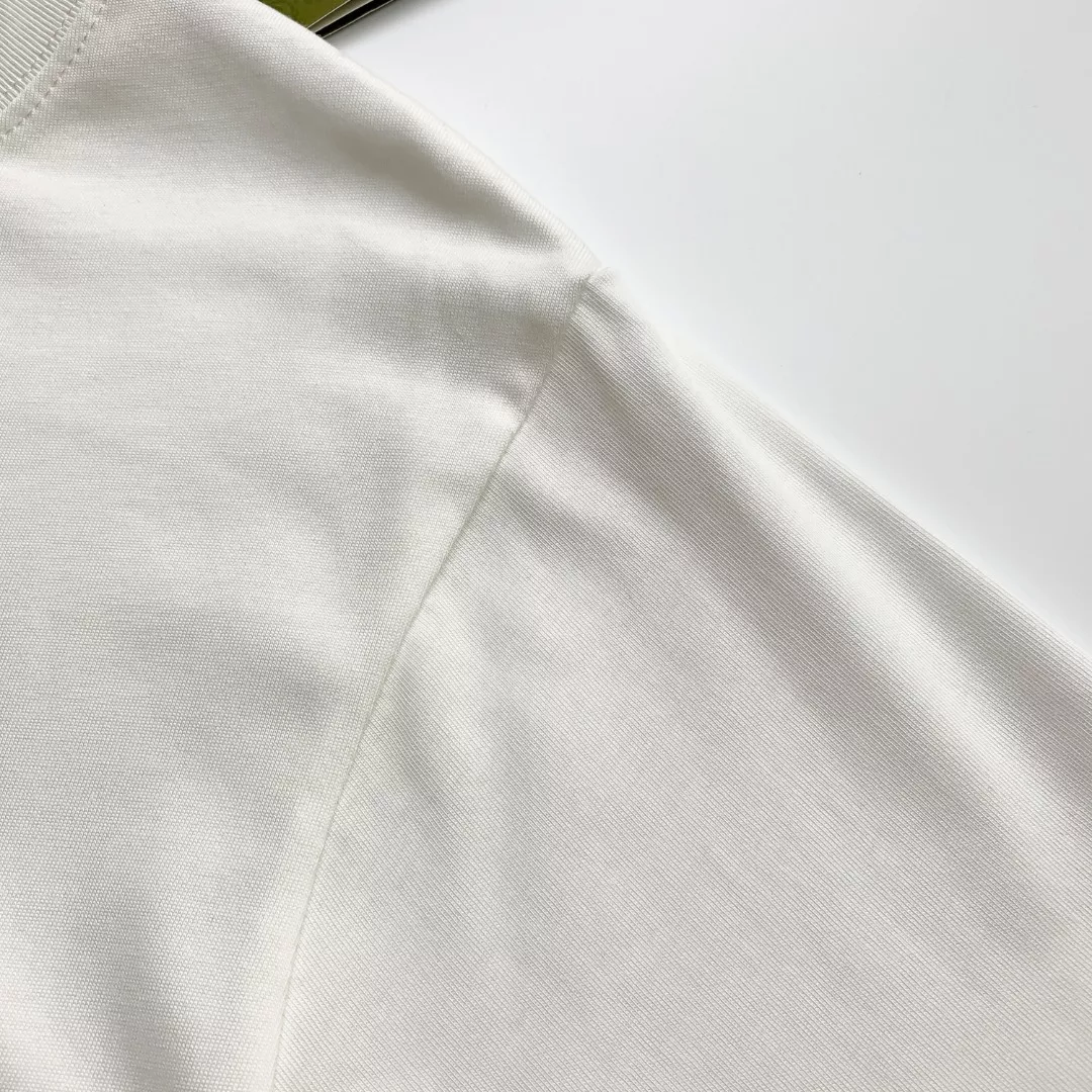 Practical 2638 Gucci T-Shirts Short Sleeved For Unisex