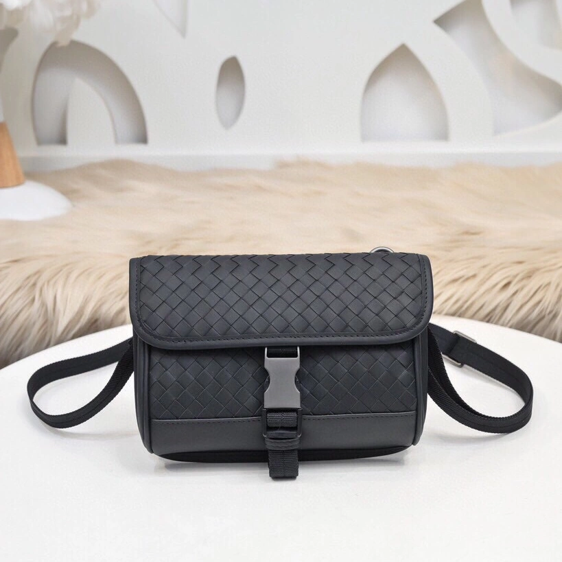 Practical 2776 Bottega Veneta AAA Man Messenger Bags