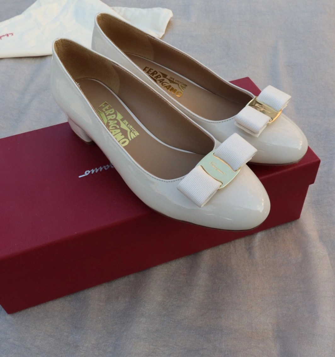 Practical 2861 Salvatore Ferragamo Flat Shoes For Women