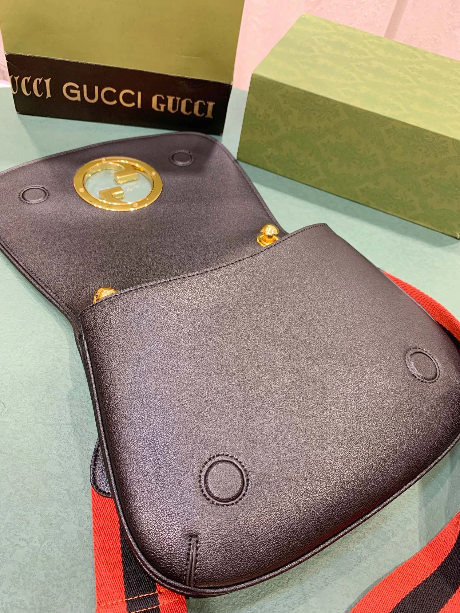Practical 2867 Gucci AAA Quality Messenger Bags For Women