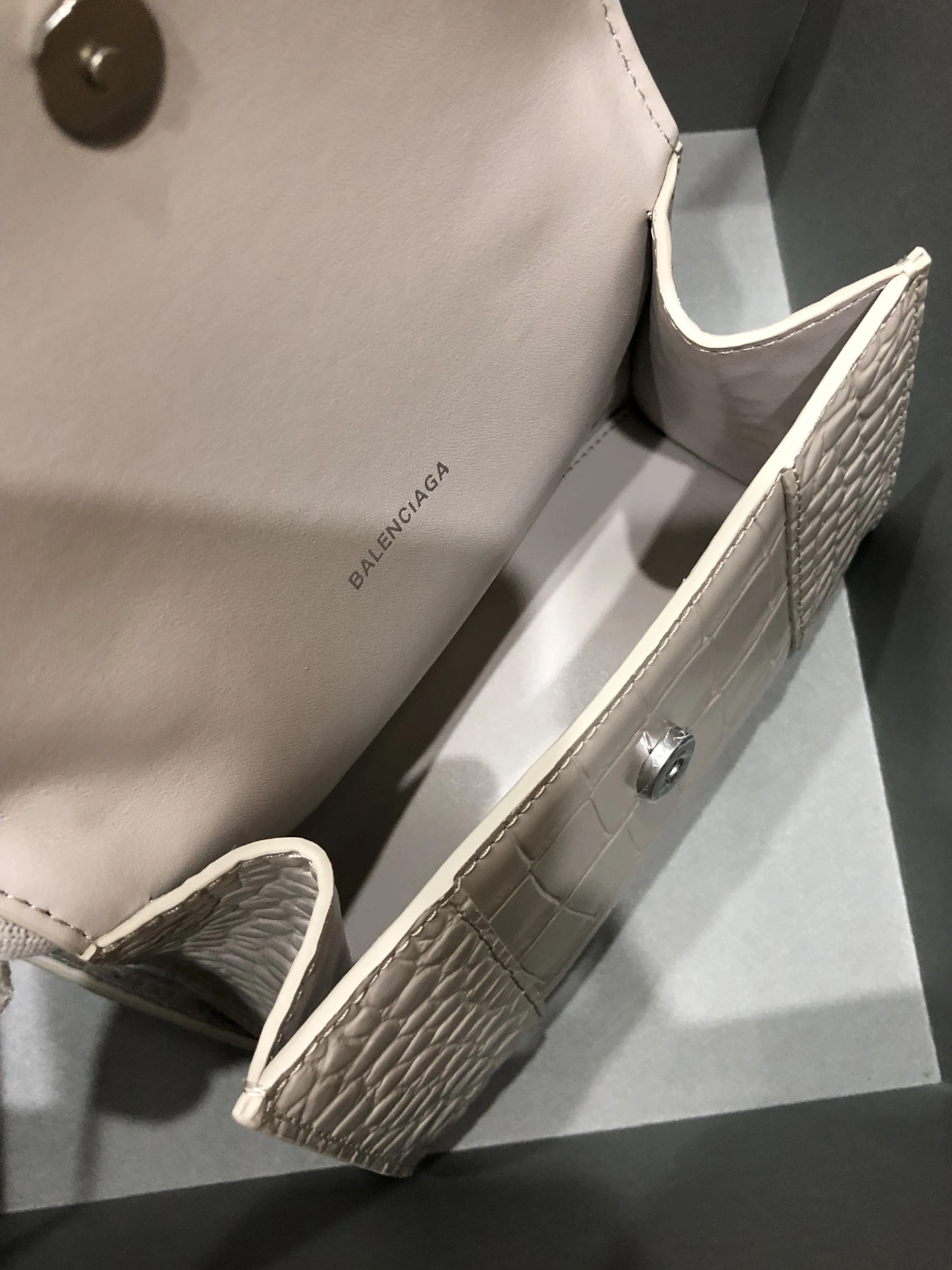 Practical 2872 Balenciaga AAA Quality Handbags For Women