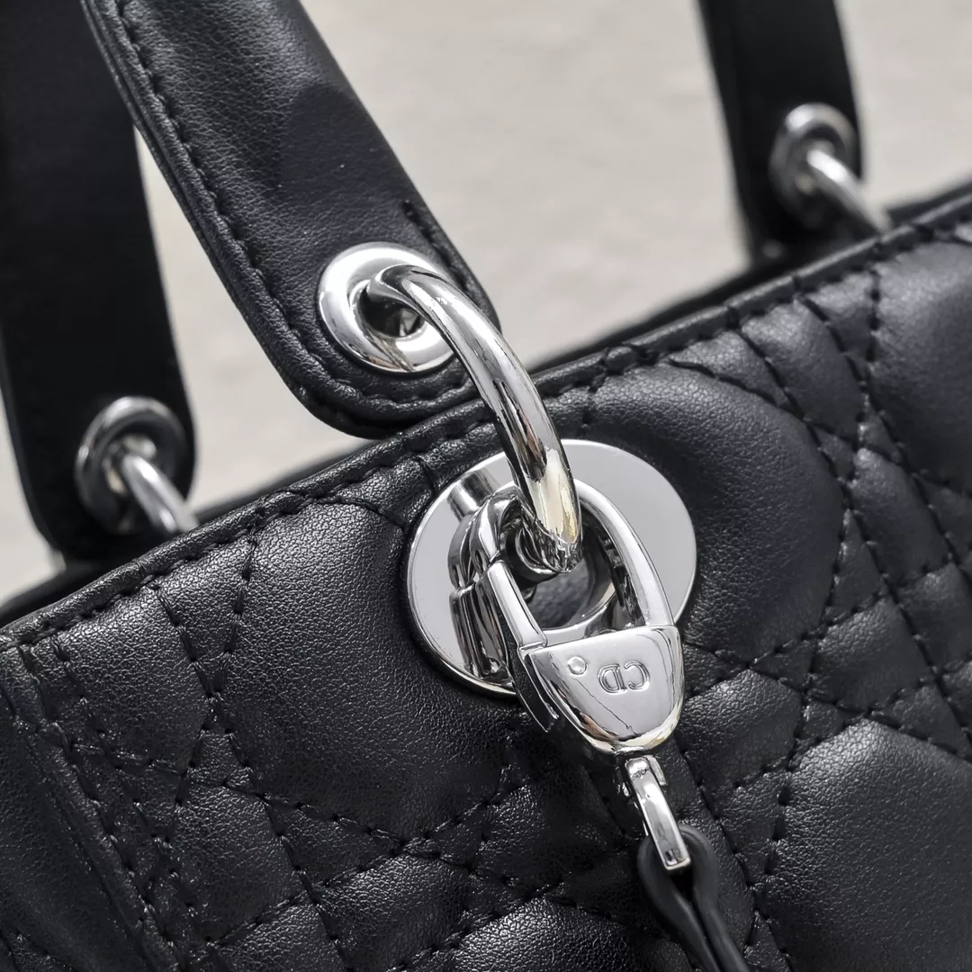 Practical 3108 Christian Dior AAA Quality Handbags For Women