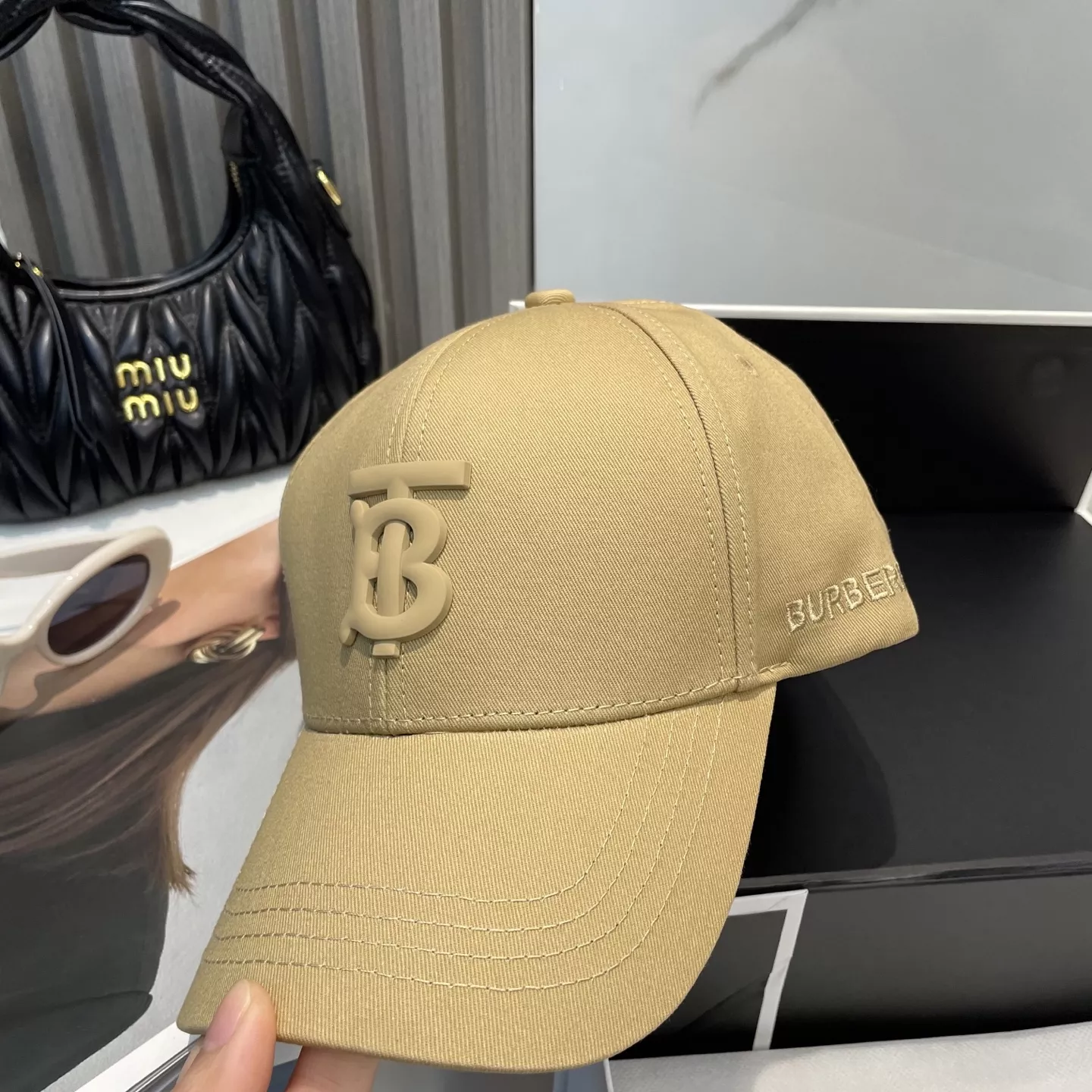 Practical 3255 Burberry Caps