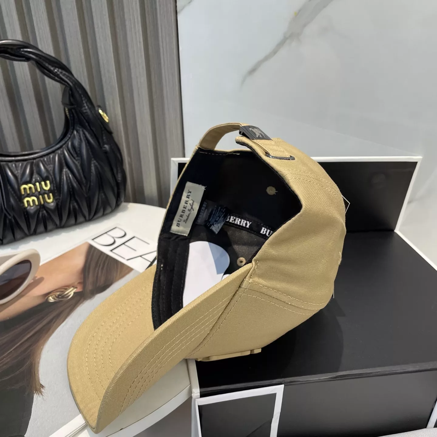 Practical 3255 Burberry Caps