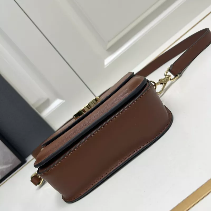 Practical 3408 Burberry AAA Quality Messenger Bags For Women