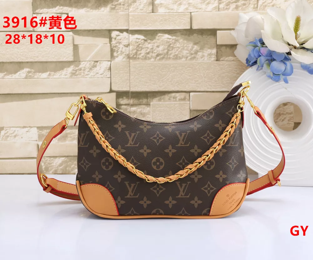 Practical 3465 Louis Vuitton Messenger Bags For Women