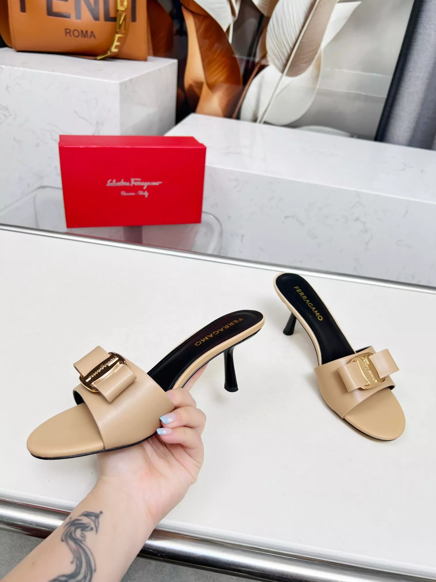 Practical 3562 Salvatore Ferragamo Slippers For Women