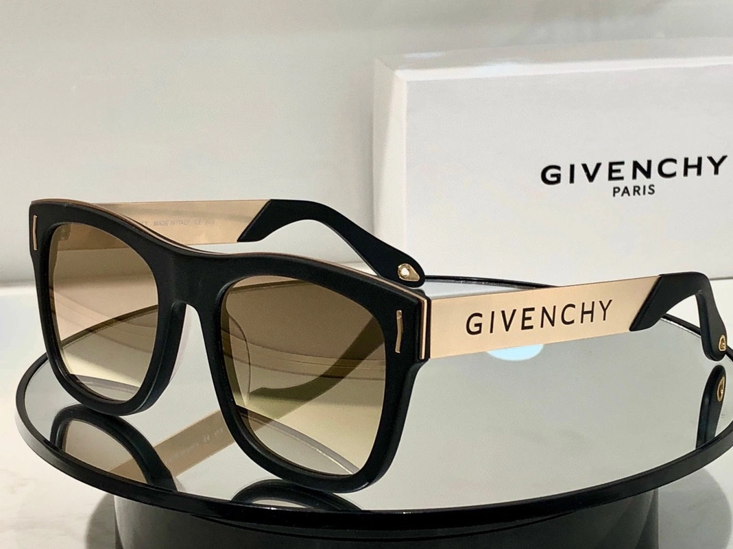 Practical 3611 Givenchy AAA Quality Sunglasses