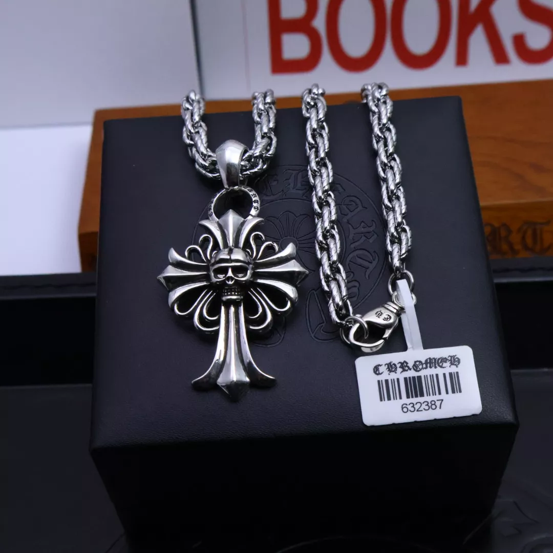 Practical 3677 Chrome Hearts Necklaces