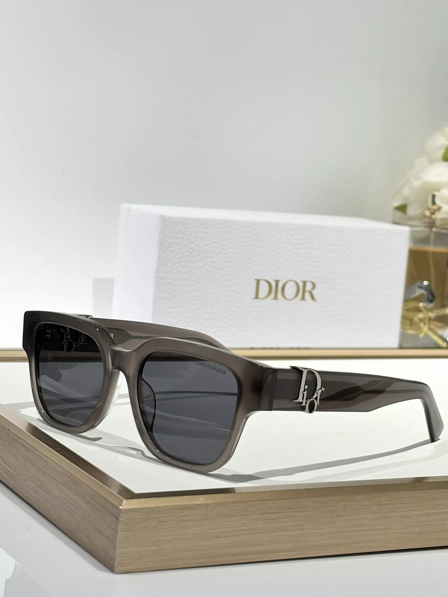 Practical 3834 Christian Dior AAA Quality Sunglasses