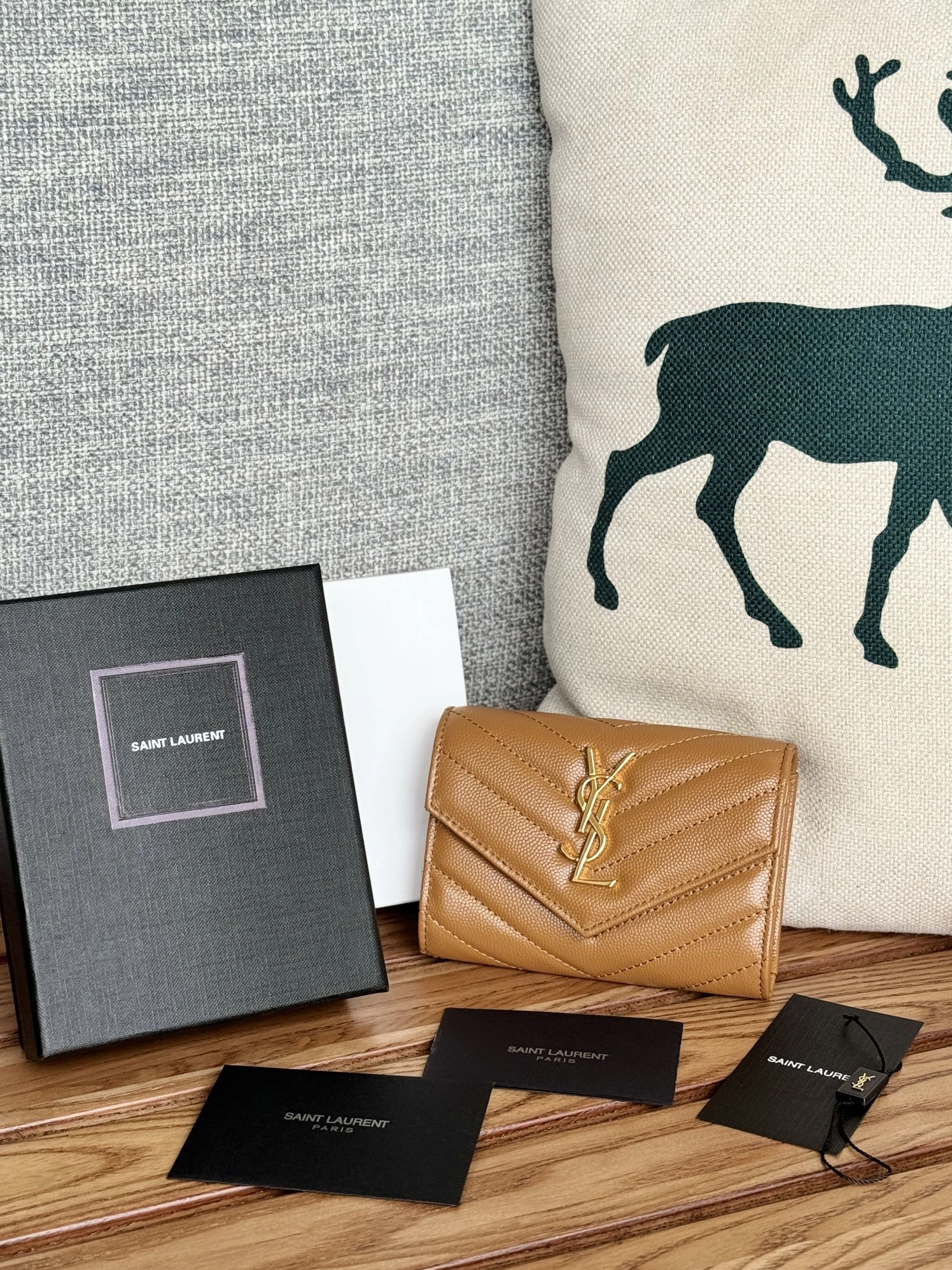 Practical 3982 Yves Saint Laurent AAA Quality Wallets