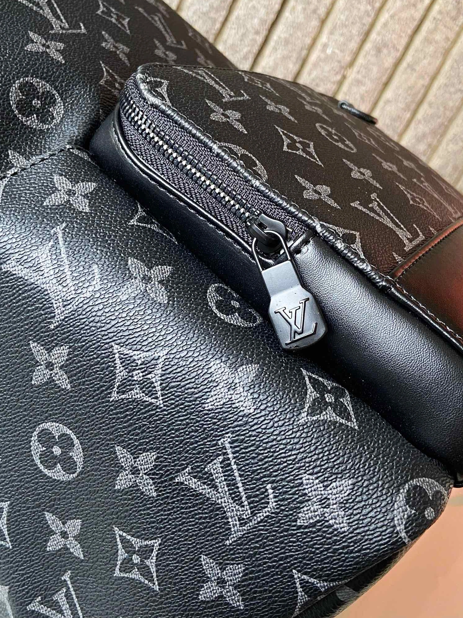 Practical 4046 Louis Vuitton LV AAA Man Backpacks