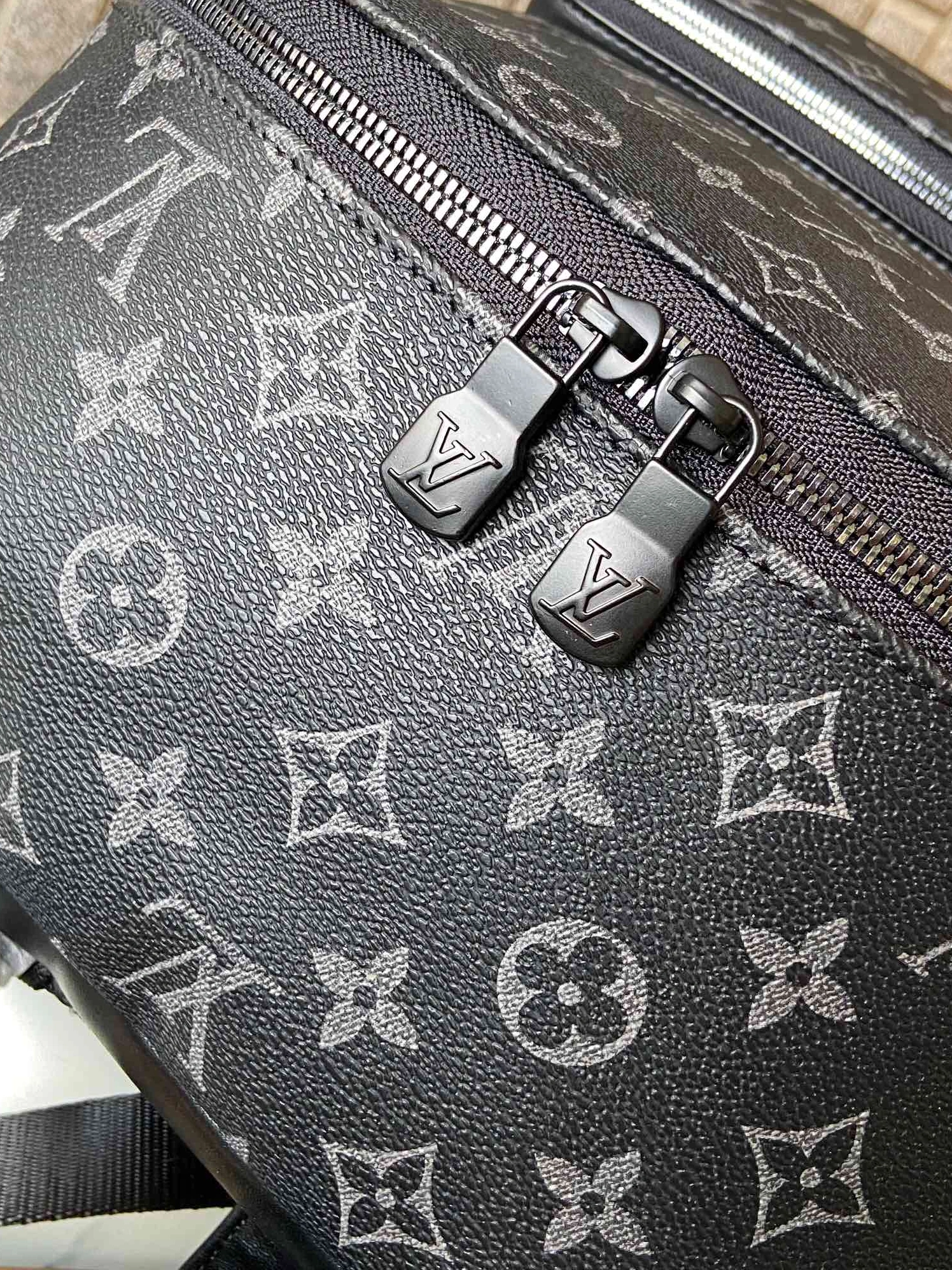 Practical 4046 Louis Vuitton LV AAA Man Backpacks
