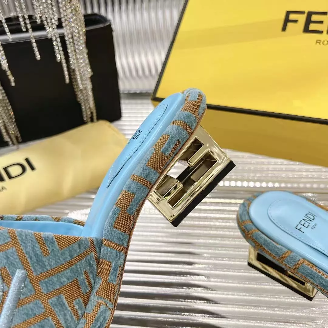 Practical 4295 Fendi Slippers For Women