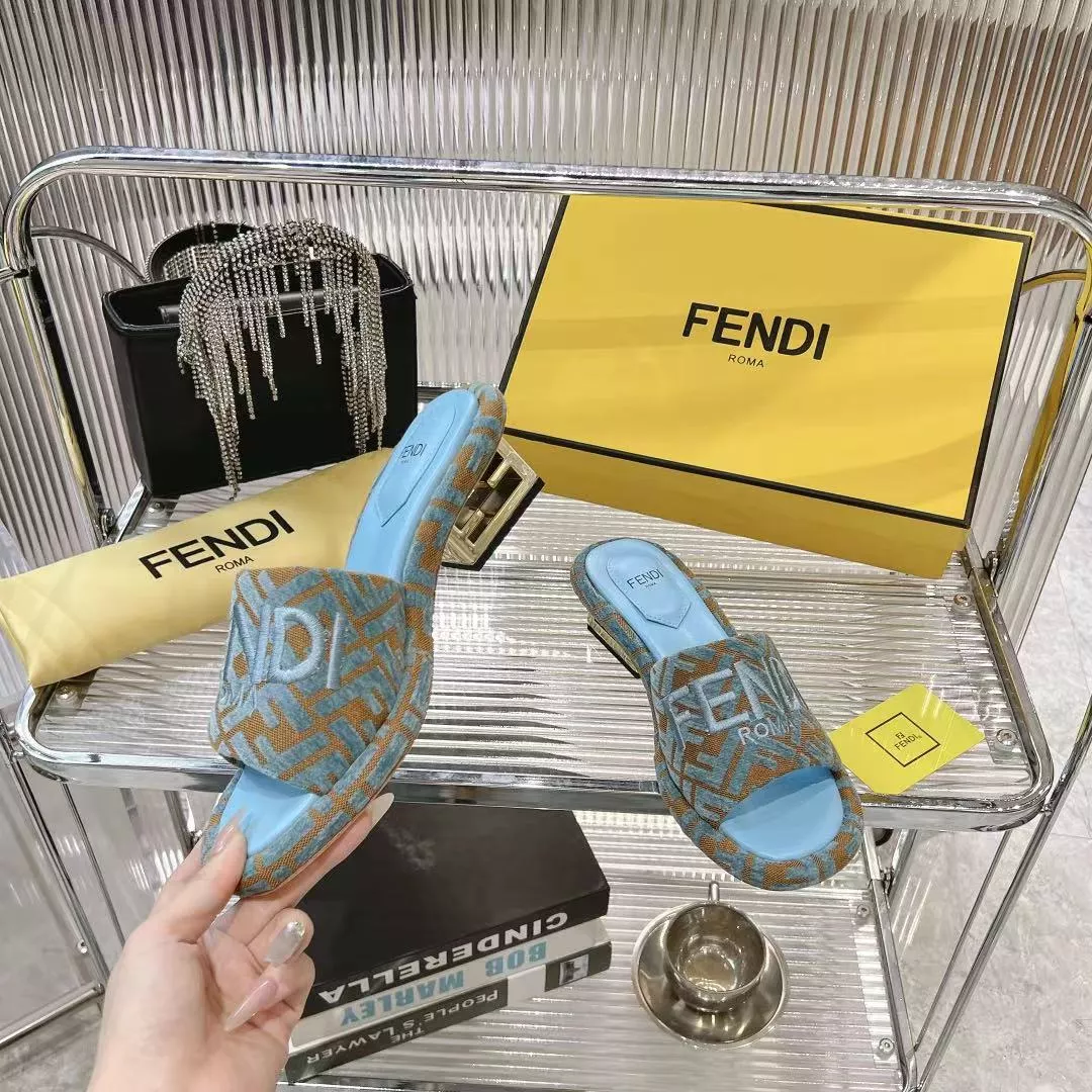 Practical 4295 Fendi Slippers For Women